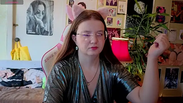 Sienna-Cow online show from 09-24-25, 11:06