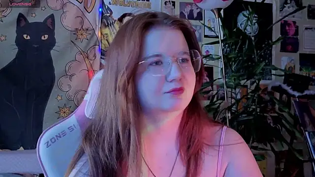 Sienna-Cow online show from 04-13-26, 08:40