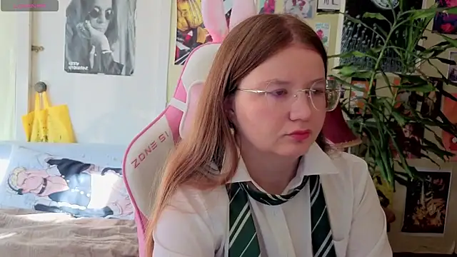 Sienna-Cow online show from 10-01-25, 11:47