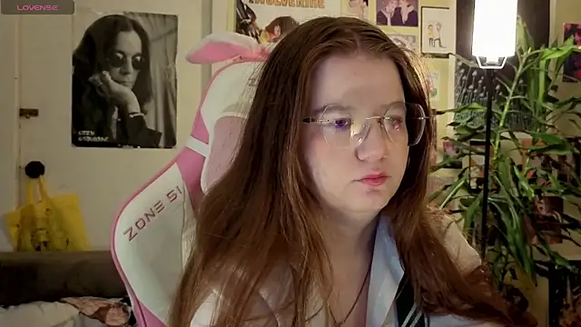 Sienna-Cow online show from 10-24-25, 12:59