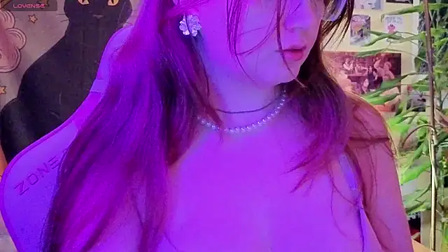 Sienna-Cow online show from 04-23-26, 06:42