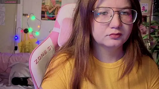 Sienna-Cow online show from 12-22-25, 05:13