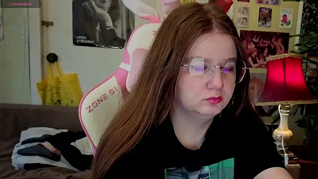 Sienna-Cow online show from 10-16-25, 12:57