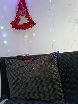 Julieta Big online show from 12-18-25, 09:58