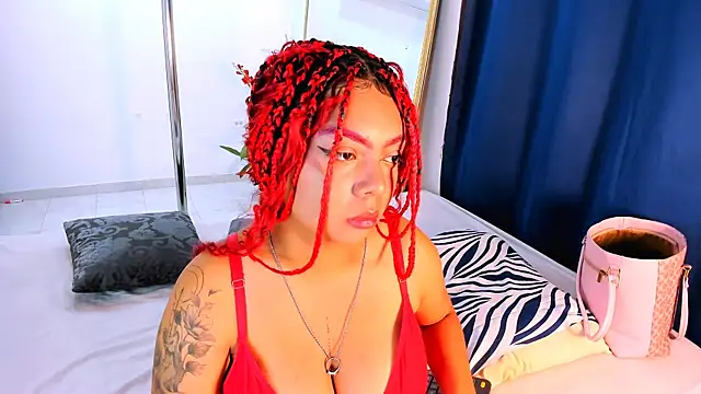 nahomy ryans online show from 10-10-25, 07:20