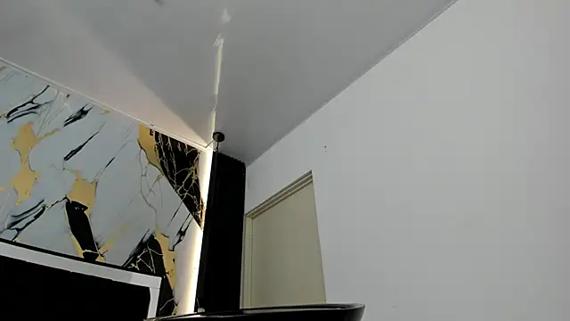 Snapshot of SweetCata_ts chatting on 10-02-25, 10:02 SweetCata ts online show from 10-02-25, 10:02