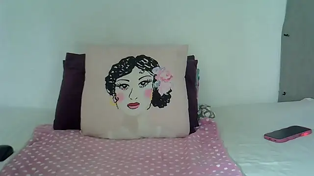 HotSexxy12 online show from 11-11-25, 01:17