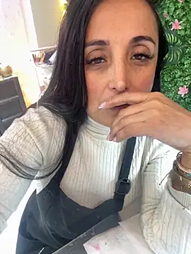 hotadhara01 online show from 11-04-25, 08:56