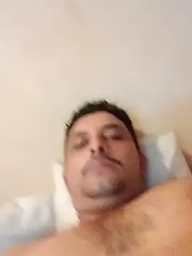 125Delfin90 online show from 09-10-25, 05:56