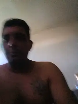 Snapshot of 125Delfin90 chatting on 06-05-26, 01:06 125Delfin90 online show from 06-05-26, 01:06