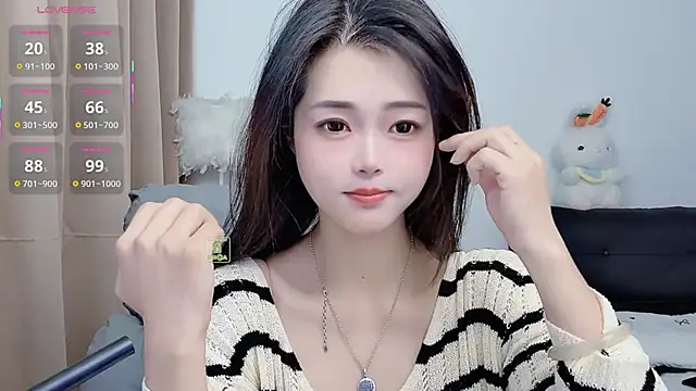 CeeKie online show from 11-17-25, 01:31