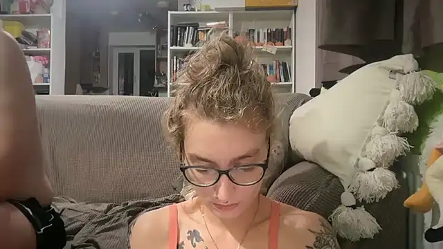 harleyblair online show from 06-24-26, 10:18