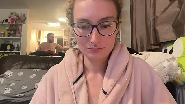 harleyblair online show from 11-17-25, 11:09