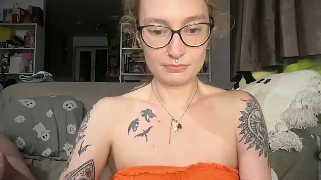 harleyblair online show from 05-28-26, 10:04