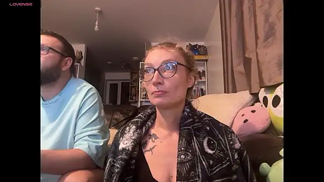 harleyblair online show from 10-28-25, 11:14