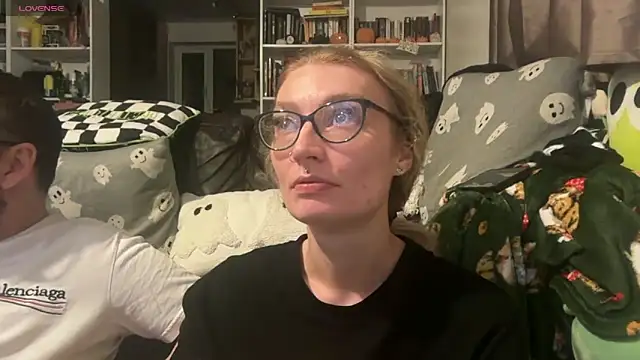 harleyblair online show from 11-05-25, 11:30