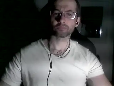 Snapshot of duduyyoo chatting on 10-22-25, 05:51 duduyyoo online show from 10-22-25, 05:51