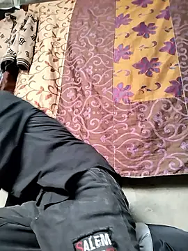 Tussi-amor online show from 09-22-25, 01:50