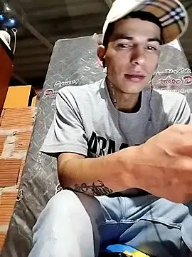 Tussi-amor online show from 09-19-25, 04:05