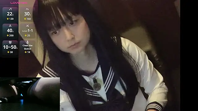 Snapshot of Mia032 chatting on 02-12-26, 02:17 Mia032 online show from 02-12-26, 02:17