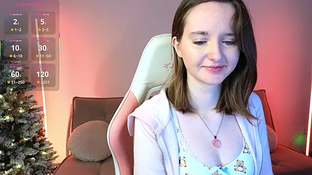 AlexsisFaee online show from 12-20-25, 09:17