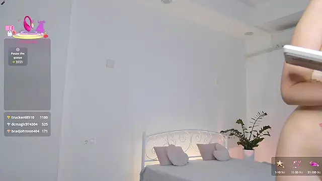 AlexsisFaee online show from 09-30-25, 08:15