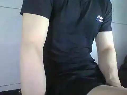 malacobi0 online show from 07-14-26, 06:47
