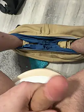 Snapshot of ProvenTobi777 chatting on 02-18-26, 12:45 ProvenTobi777 online show from 02-18-26, 12:45