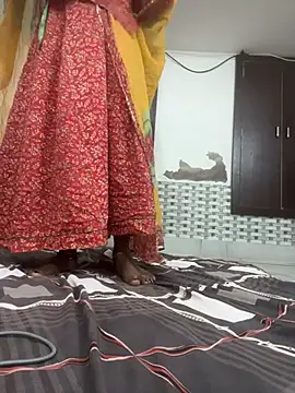 Sakhi-Queen01 online show from 06-30-26, 06:08