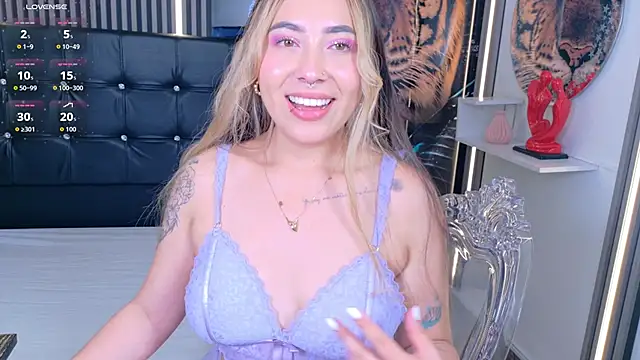 Snapshot of _ManuVeelez chatting on 02-12-26, 05:29 ManuVeelez online show from 02-12-26, 05:29