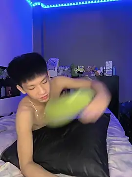 Kailertwink online show from 04-09-26, 02:24