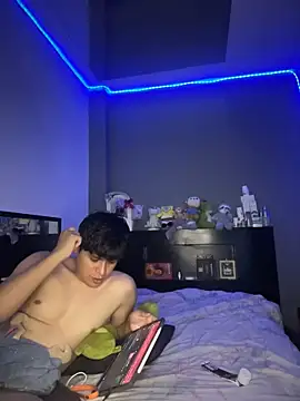 Snapshot of Kailertwink chatting on 06-03-26, 11:42 Kailertwink online show from 06-03-26, 11:42