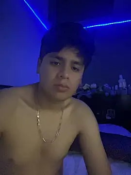 Kailertwink online show from 05-30-26, 04:12