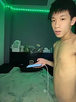 Kailertwink online show from 03-06-26, 03:01