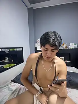 Kailertwink online show from 03-02-26, 05:08