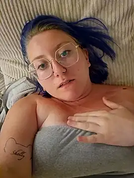 lablonde2025 online show from 05-04-26, 06:44