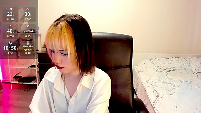 LiyaLuna online show from 12-05-25, 12:15