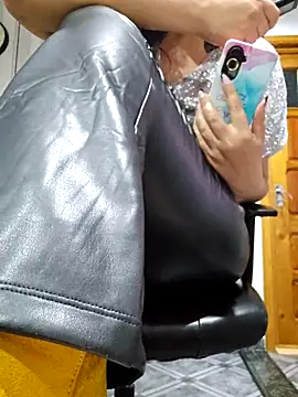 ShineBright88 online show from 11-03-25, 08:34