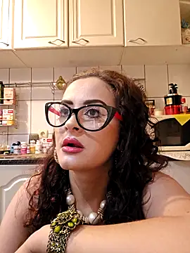 ShineBright88 online show from 11-25-25, 06:52