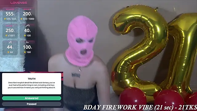 zoeypink online show from 10-27-25, 07:20