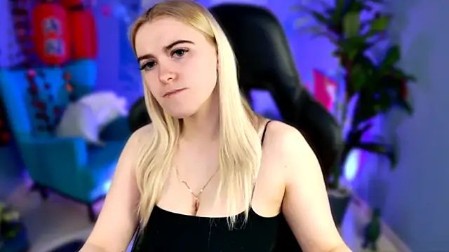 Snapshot of Stef_Nicks chatting on 02-16-26, 09:08 Stef Nicks online show from 02-16-26, 09:08