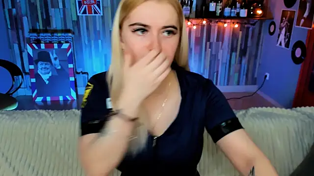 Snapshot of Stef_Nicks chatting on 02-15-26, 09:19 Stef Nicks online show from 02-15-26, 09:19