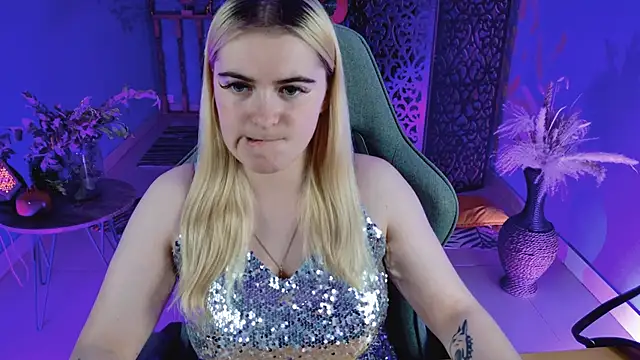 Stef Nicks online show from 10-16-25, 09:17