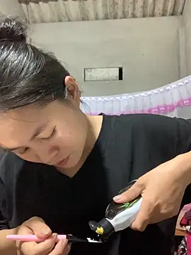 NhuFox online show from 10-08-25, 01:34