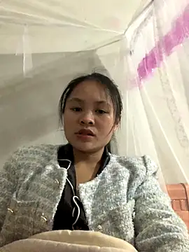 NhuFox online show from 01-08-26, 02:28