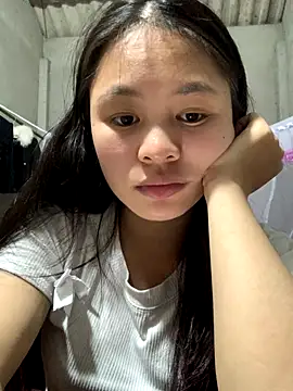 NhuFox online show from 10-10-25, 01:45