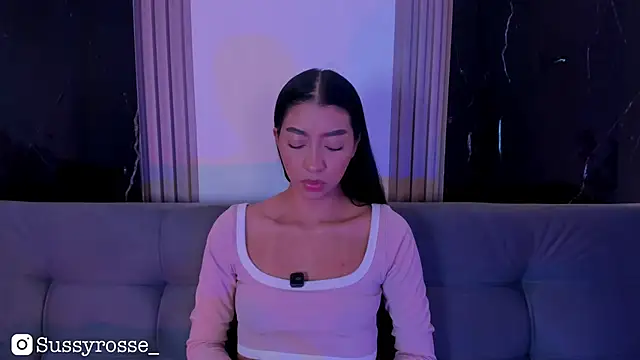 Sussyrosse  online show from 11-22-25, 08:18