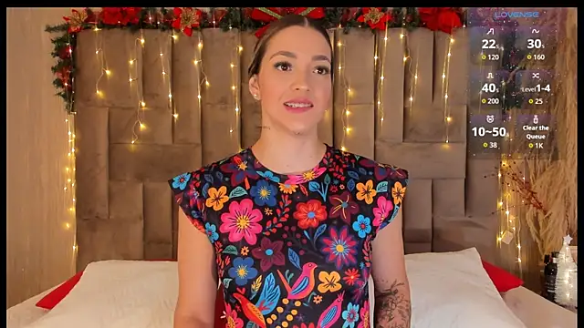 ClaradelMar online show from 12-16-25, 10:30