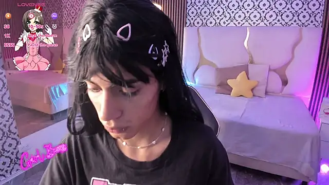 Snapshot of kaisage_tay chatting on 06-06-26, 03:23 kaisage tay online show from 06-06-26, 03:23