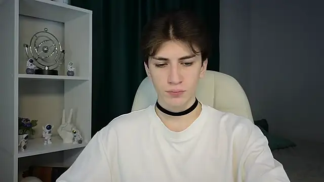 Oliver Starboy online show from 09-18-25, 04:48